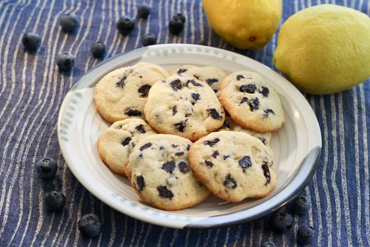 Lemon Blueberry Cookies